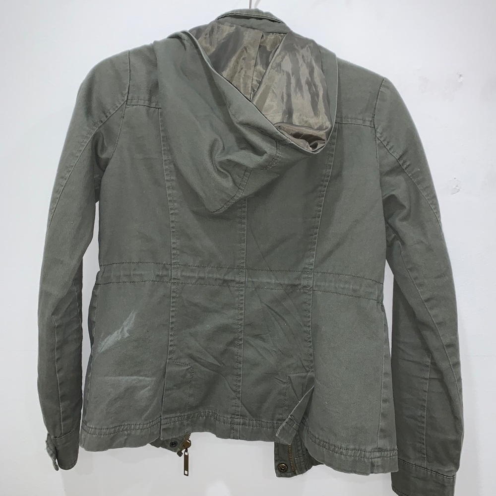 Light jacket - Picture 2 of 2